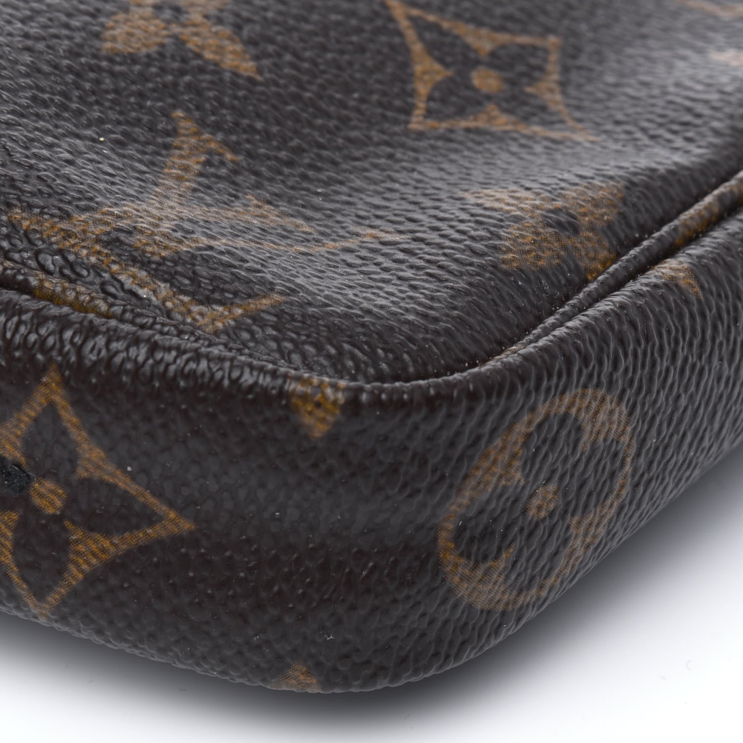 Louis Vuitton Monogram Pochette Accessories 13 of 22