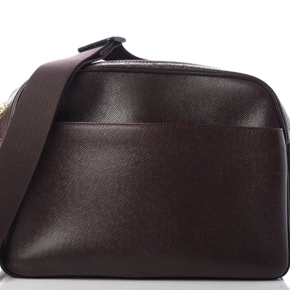 Louis Vuitton Taiga Reporter Messenger Grizzli 8 of 10
