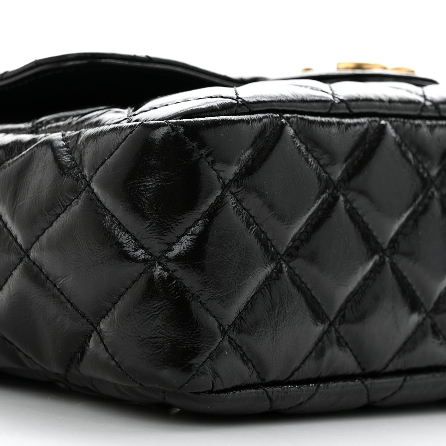 Shiny Crumpled Calfskin Quilted Wavy CC Hobo Black
