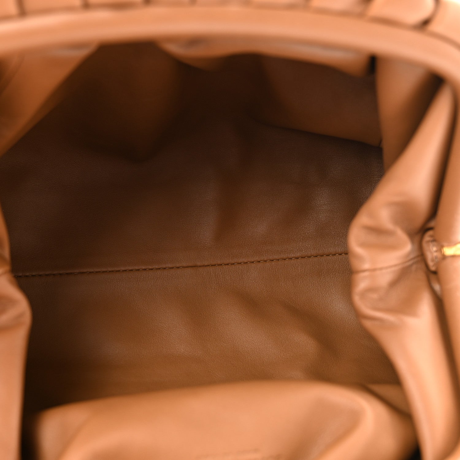 Bottega Veneta Smooth Butter Calf The Pouch Oversized Clutch Cammello 5 of 11