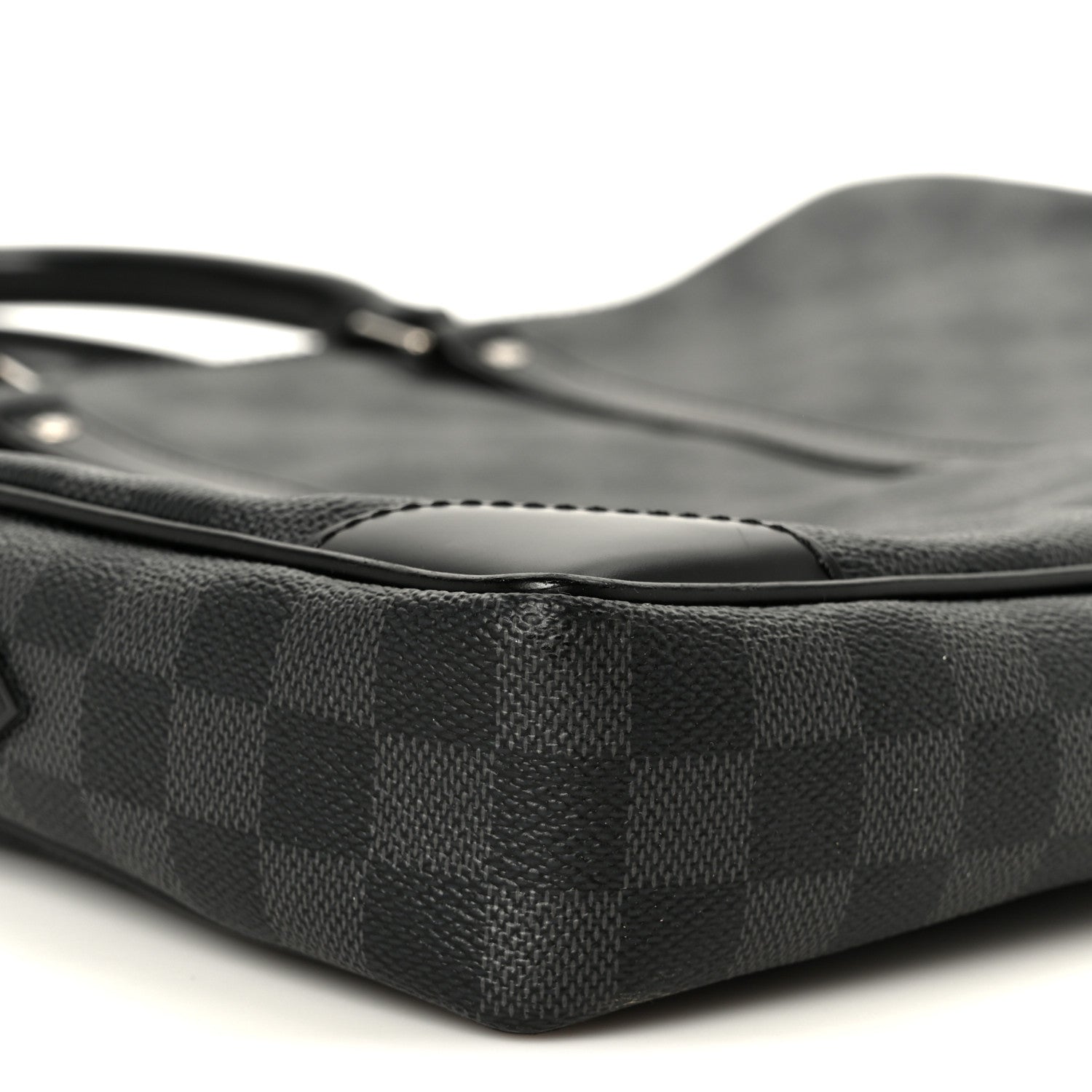 Louis Vuitton Damier Graphite Porte-Documents Voyage 9 of 10