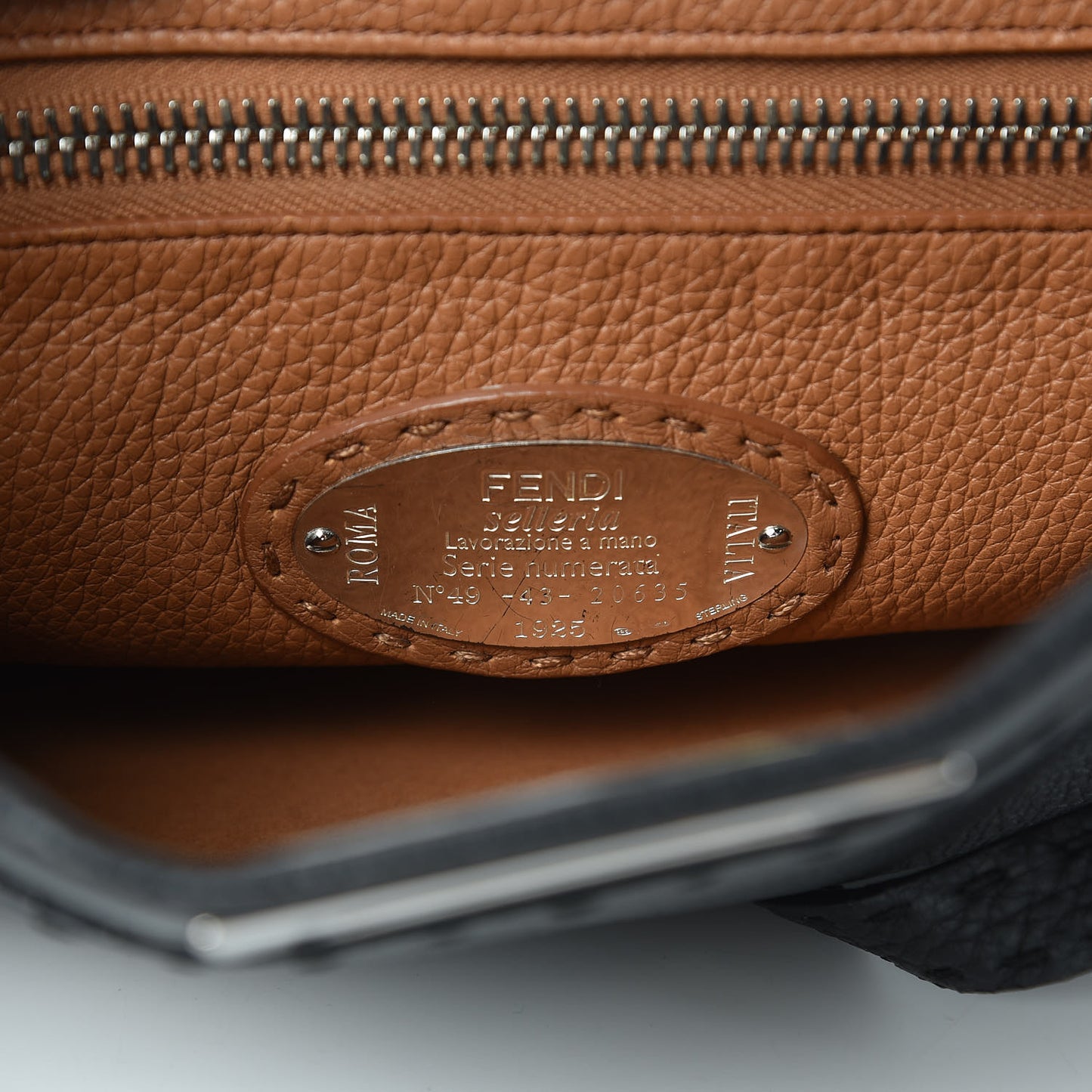 Cuoio Romano Selleria Bi-Color Medium Peekaboo Iconic Satchel Black Mou