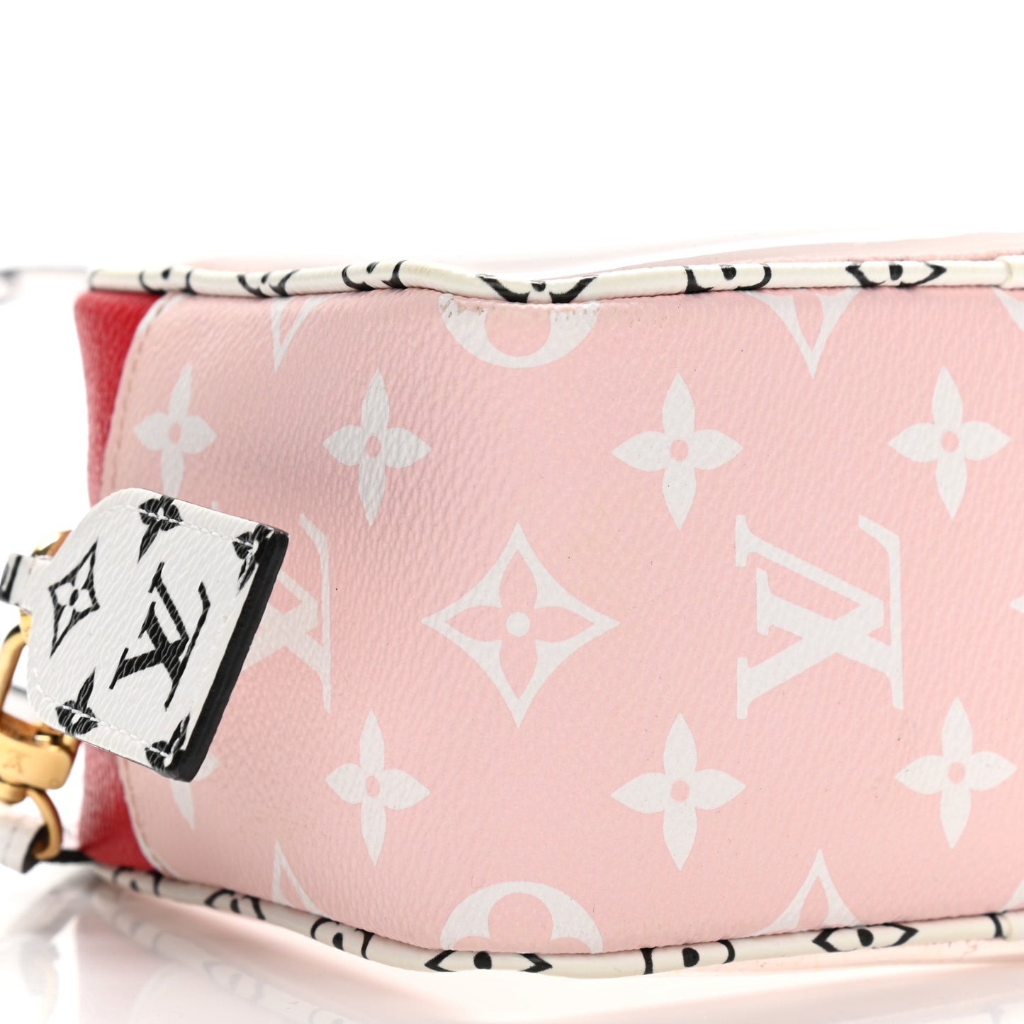 Monogram Giant Beach Pouch Rouge