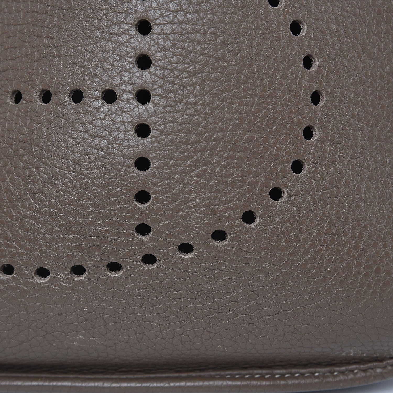 Hermes Taurillon Clemence Evelyne III PM Etoupe 11 of 15