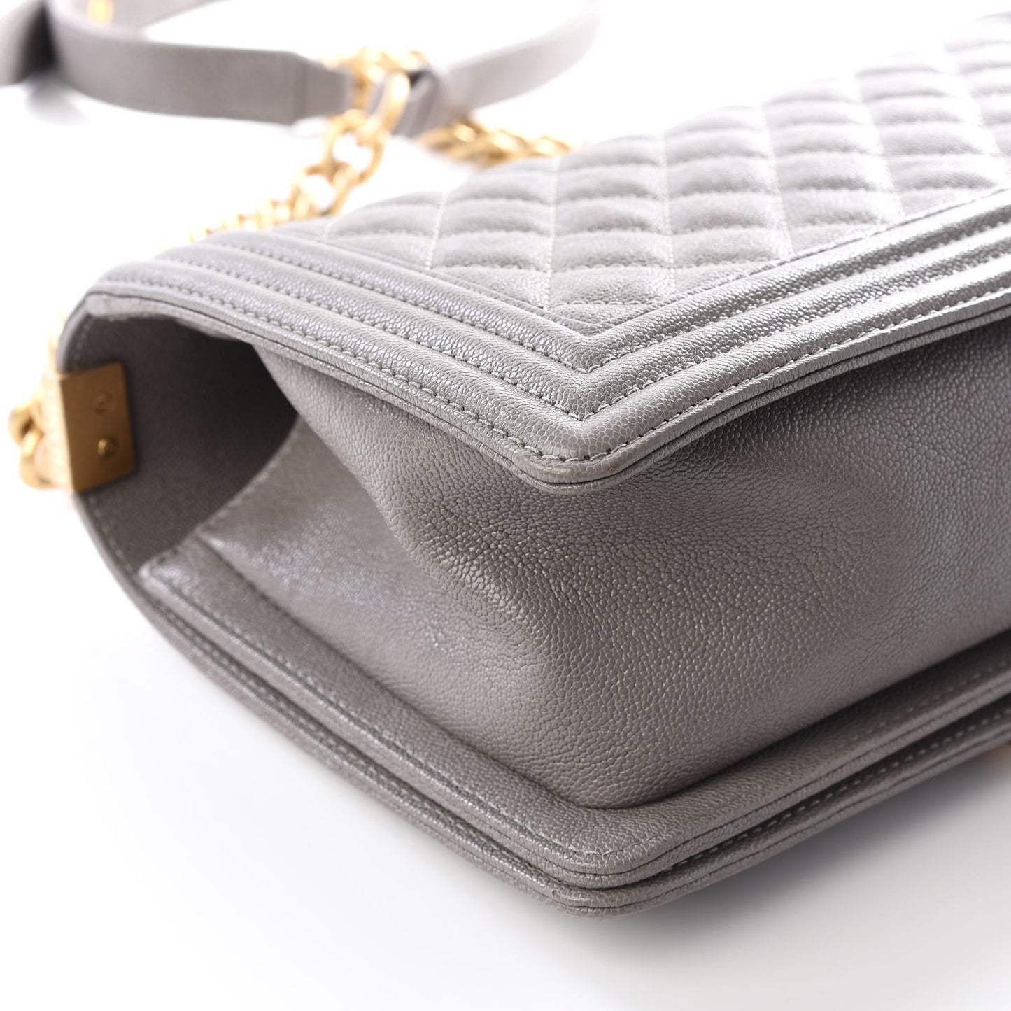 Caviar Quilted Medium Boy Flap Grey
