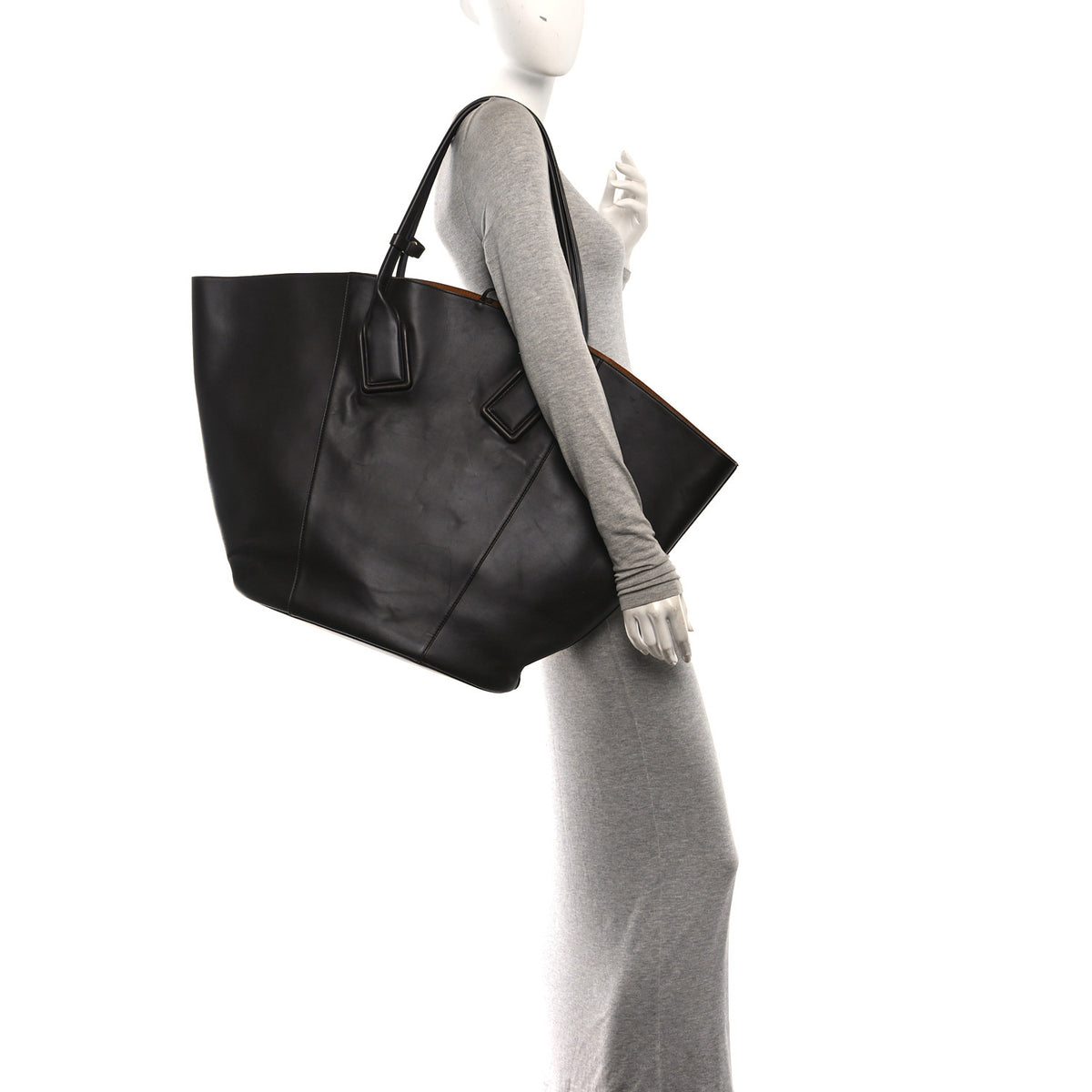 Smooth Calfskin Large Basket Tote Fondente