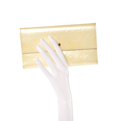 Louis Vuitton Vernis Porte Tresor International Wallet Perle 2 of 13