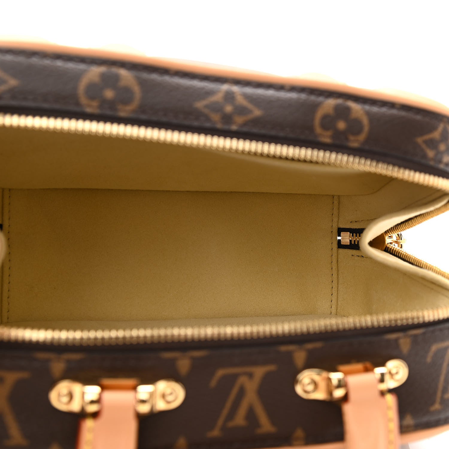 Louis Vuitton Monogram Valisette BB 5 of 9