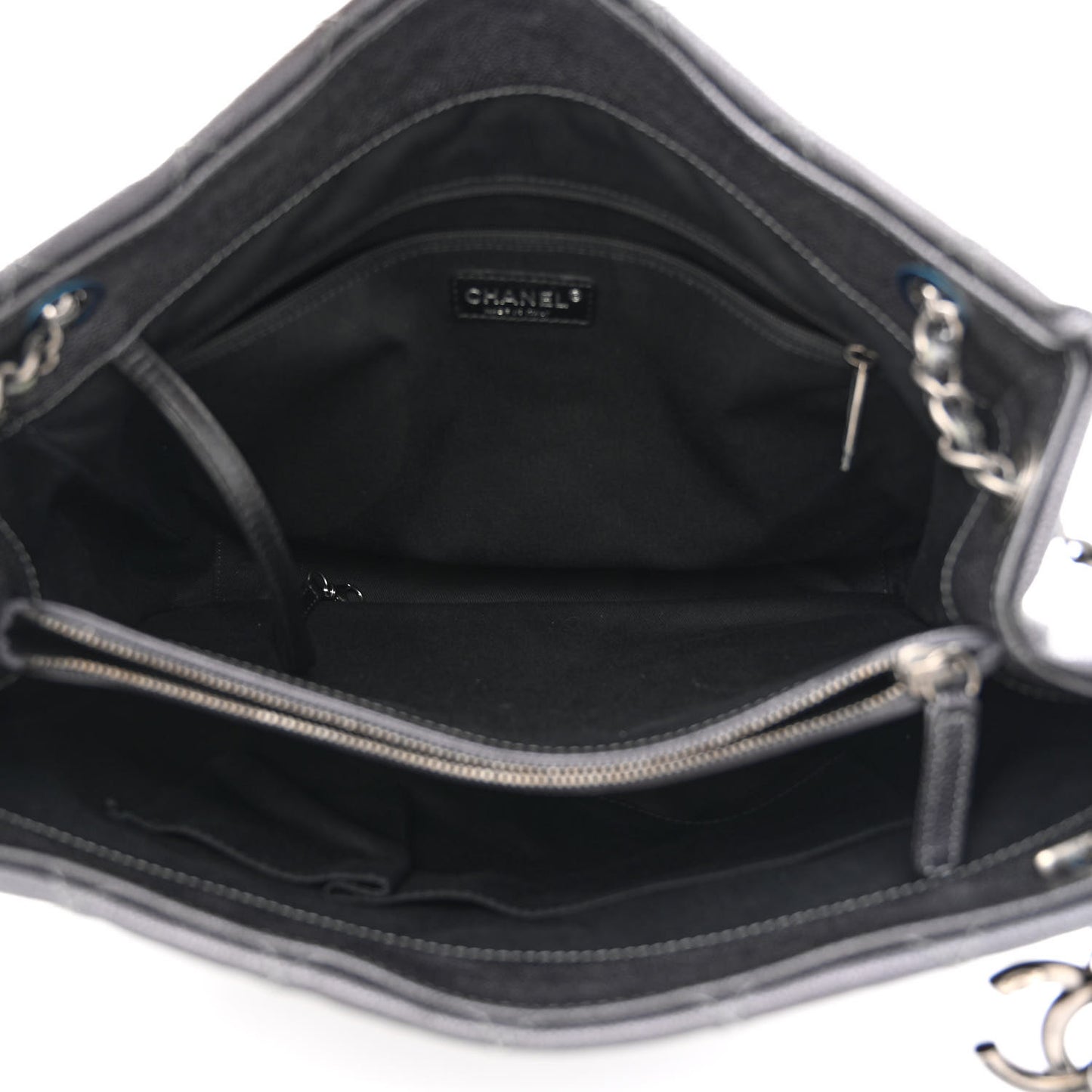 Iridescent Caviar Quilted Tall Chic Shopping Tote Argent
