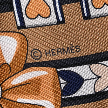 Hermes Silk Harnais De Coeur Twilly Beige Foncé Rouge Anthracite 4 of 6