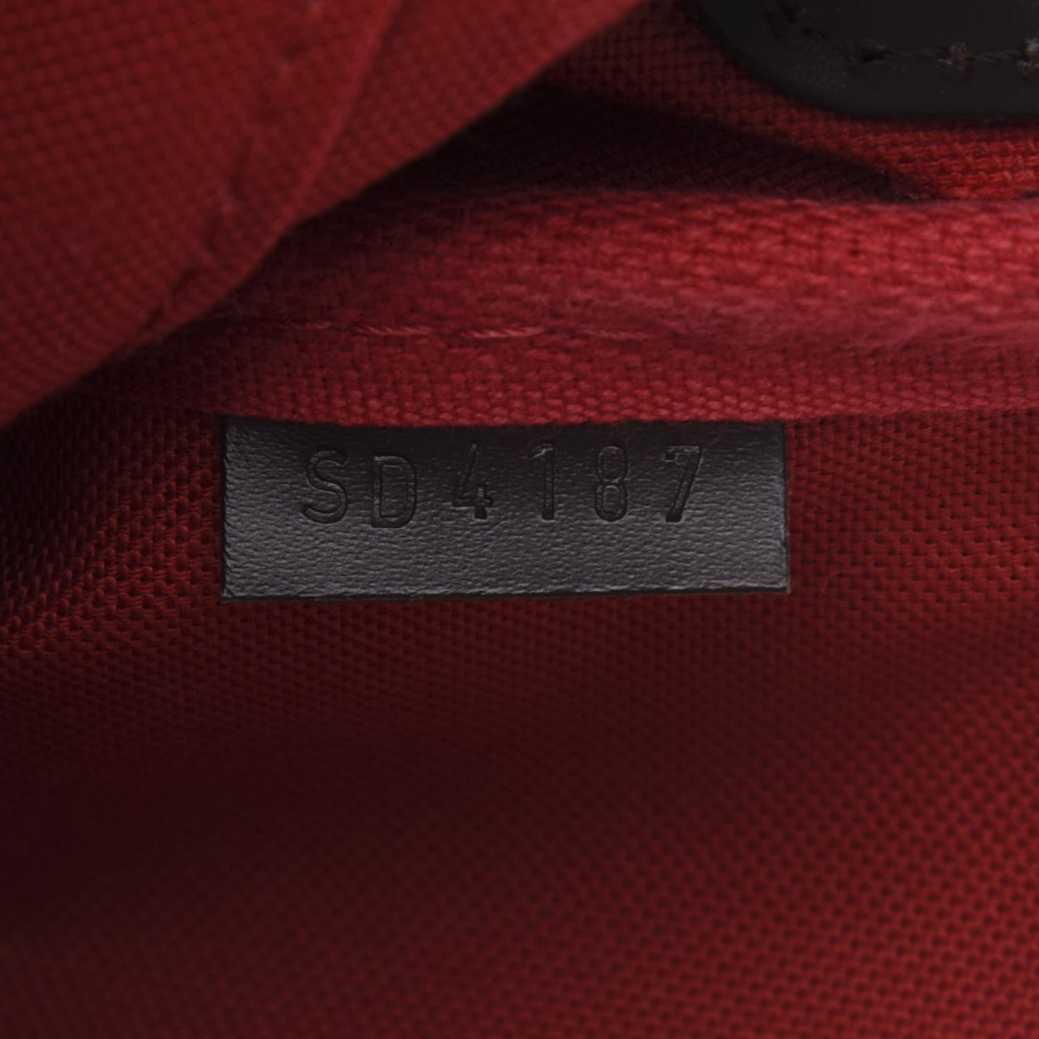 Louis Vuitton Damier Ebene Favorite PM 10 of 14