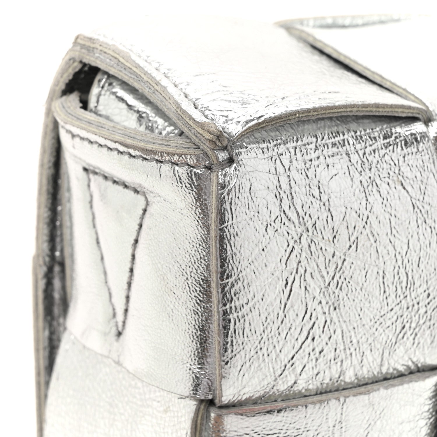 Bottega Veneta Metallic Lambskin Maxi Intrecciato Cassette Crossbody Bag Silver 31 of 31