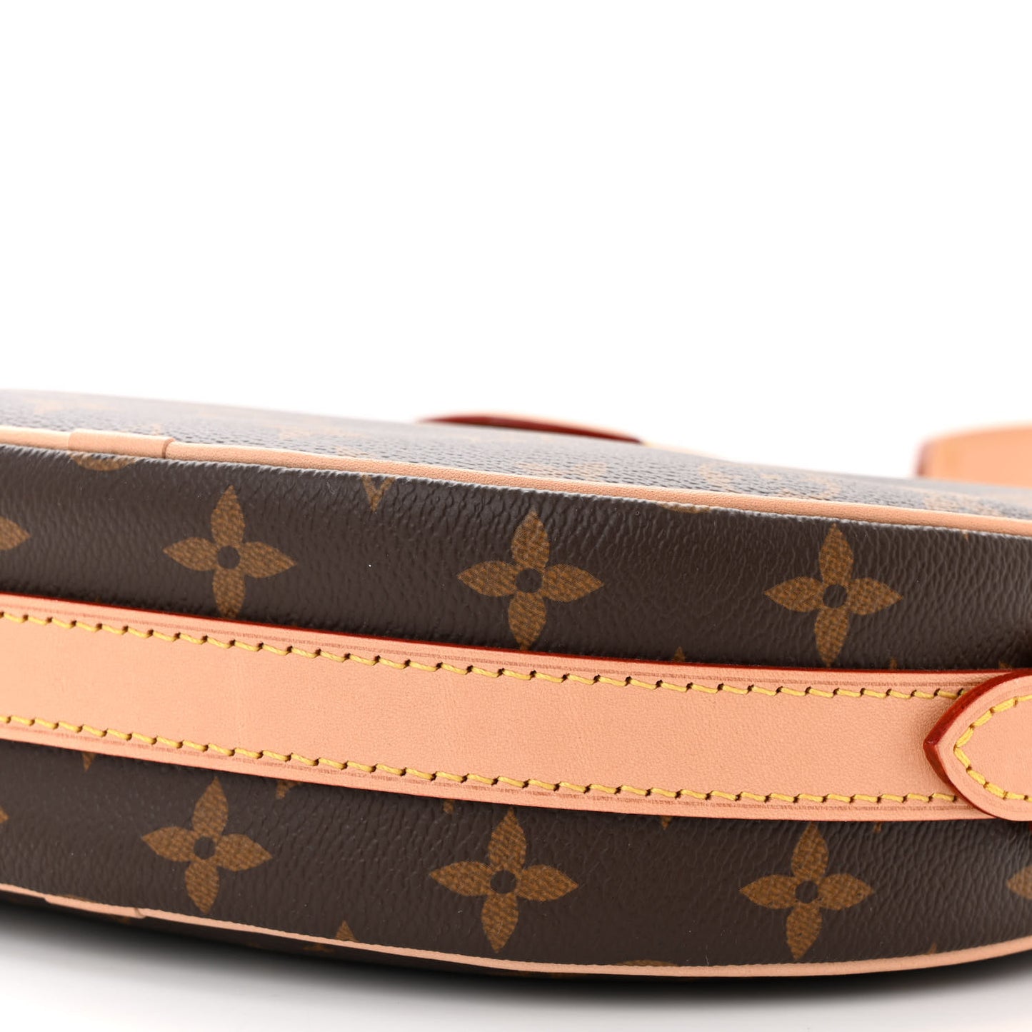 Monogram Croissant MM NM