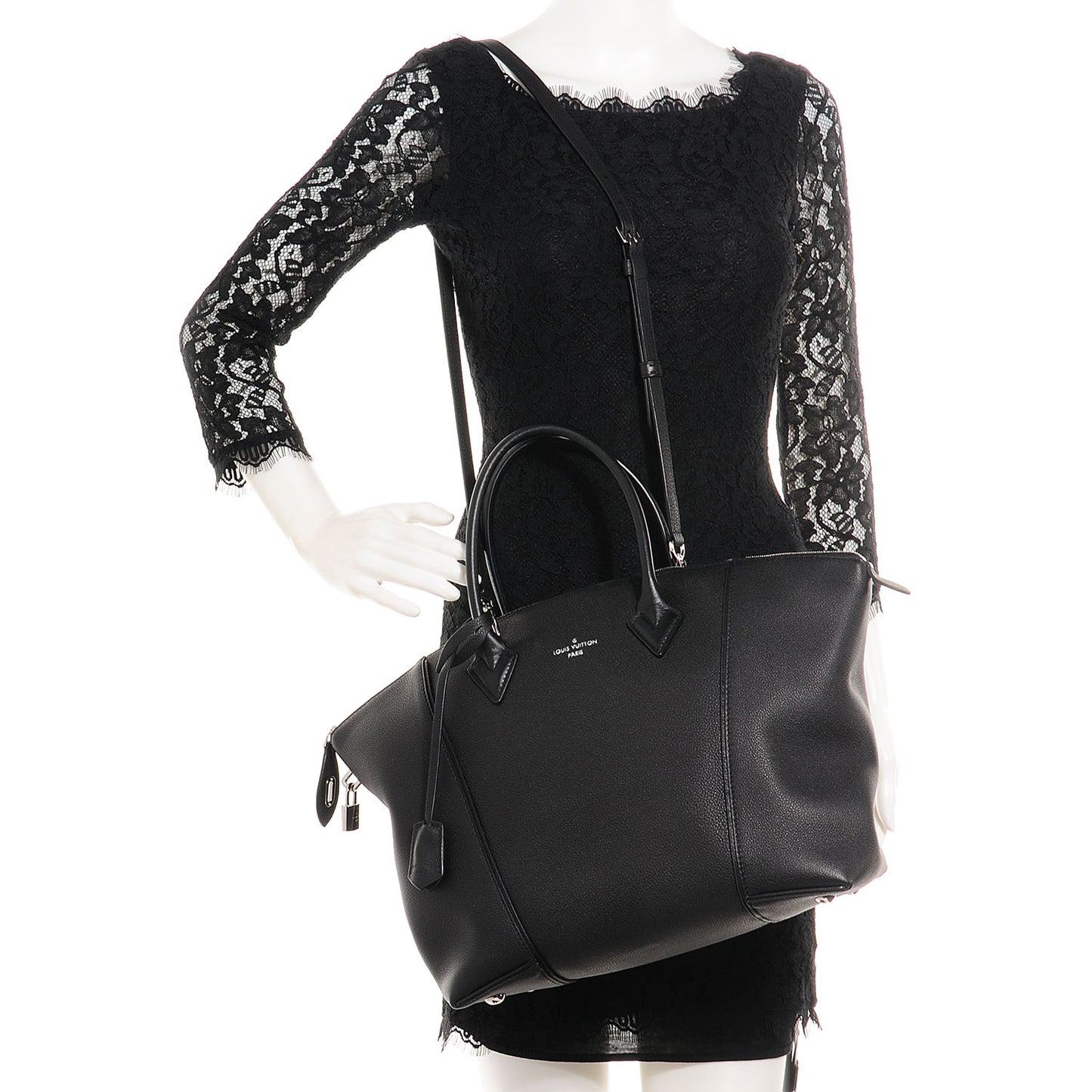 Veau Cachemire Soft Lockit MM Black