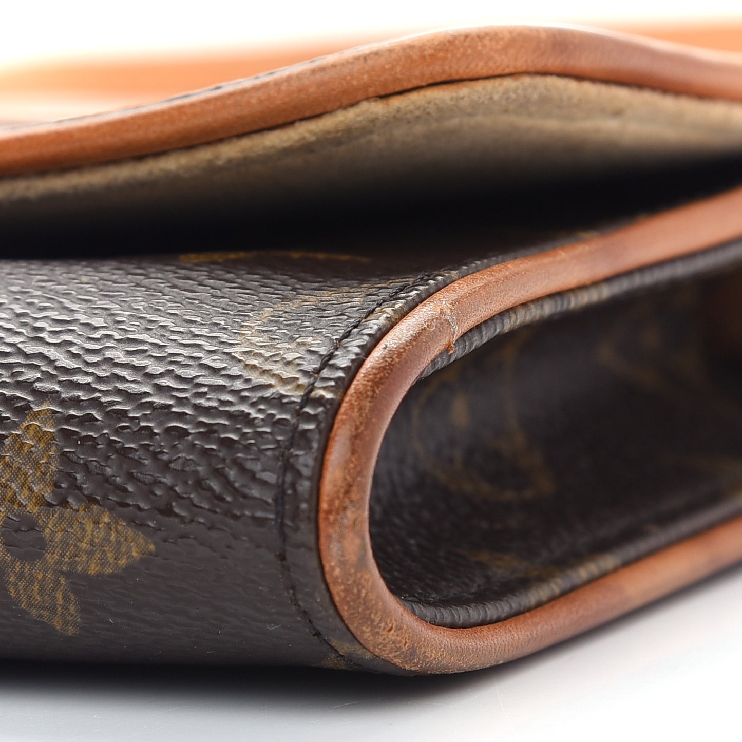 Monogram Pochette Twin GM