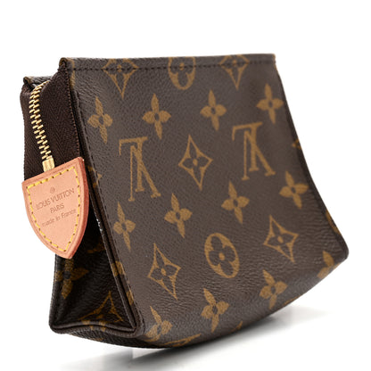 Louis Vuitton Monogram Toiletry Pouch 15 3 of 9