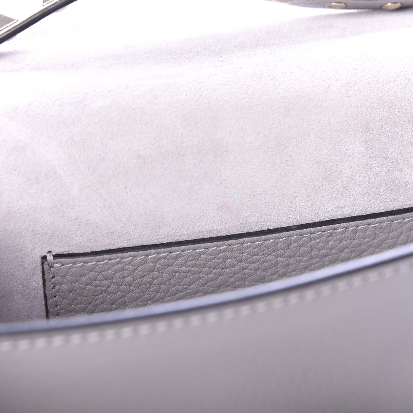 Pebbled Calfskin Medium Rockstud Flip Lock Crossbody Bag Pastel Grey