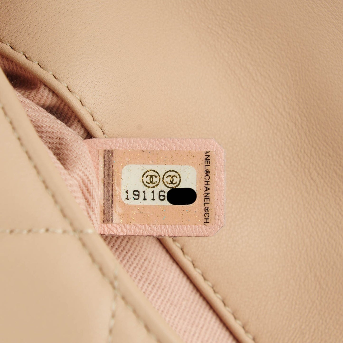 Lambskin Daily Zip Crossbody Light Pink