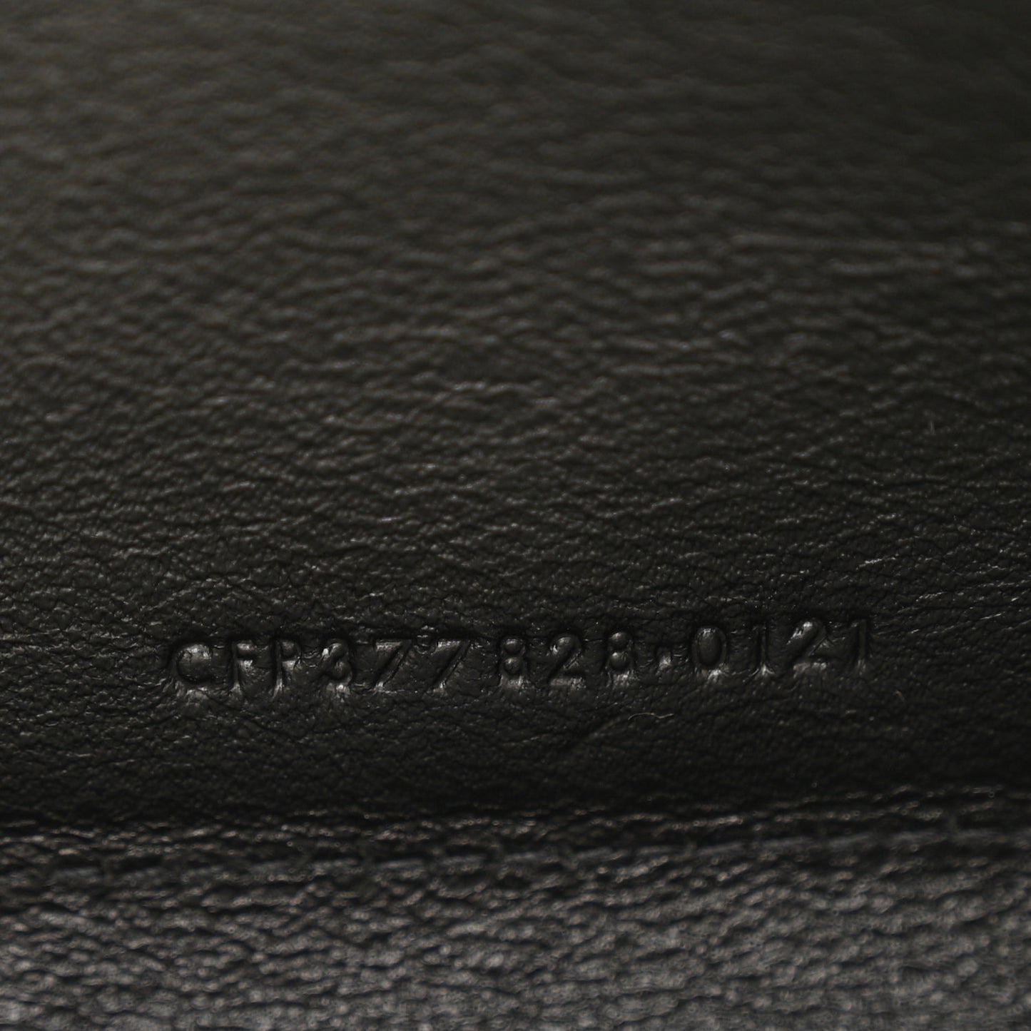 Grain De Poudre Matelasse Chevron Monogram Chain Wallet Crema Soft