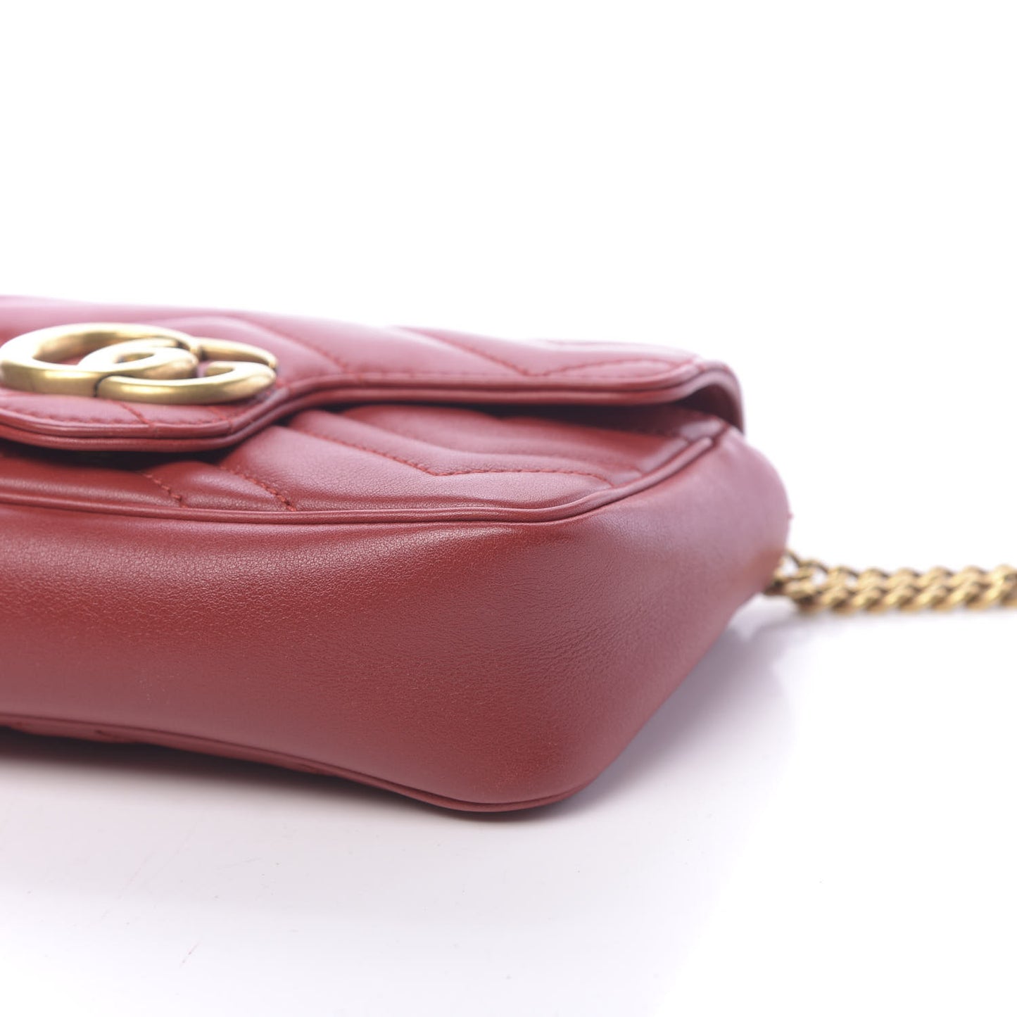 Calfskin Matelasse Super Mini GG Marmont Shoulder Bag Hibiscus Red