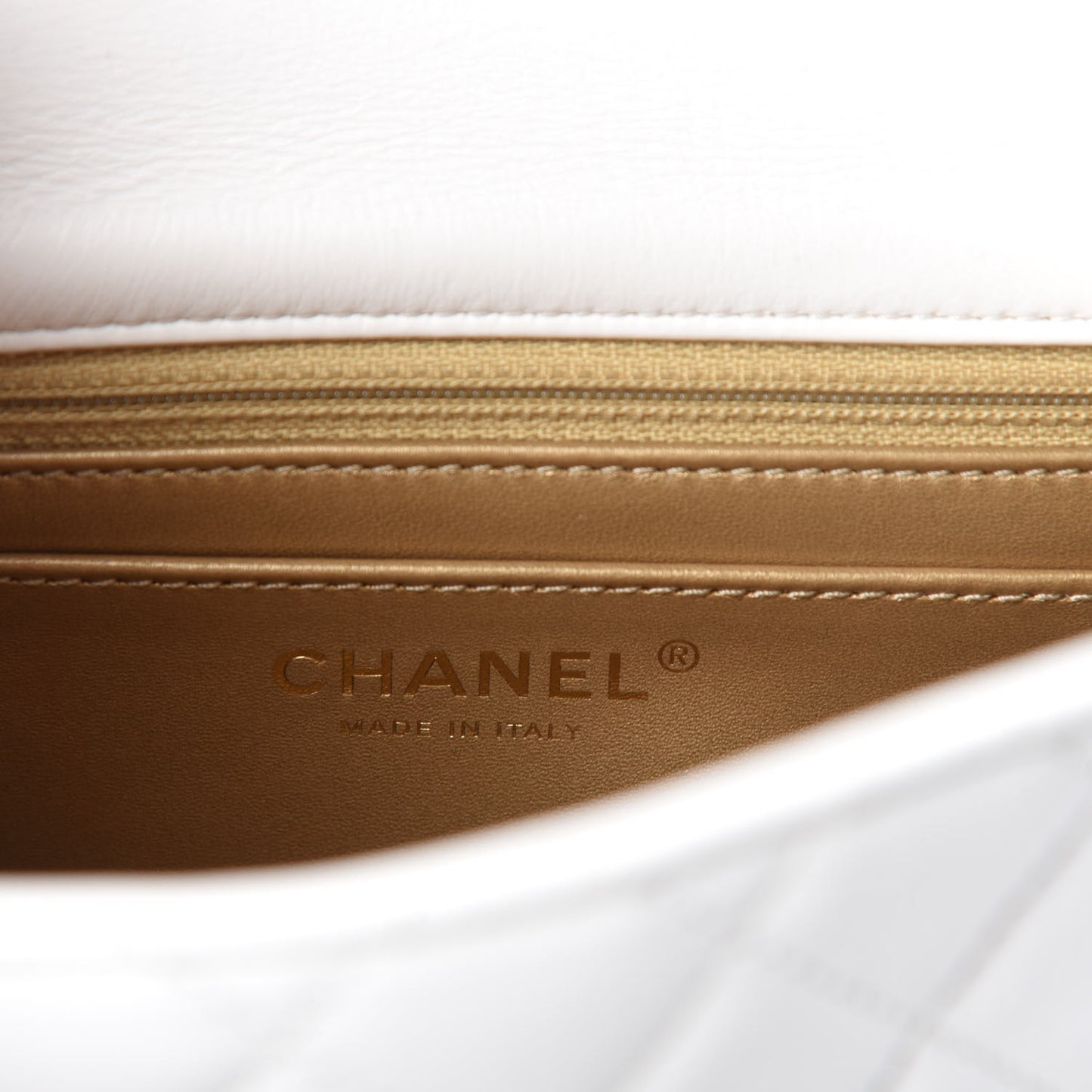 Lambskin Quilted Mini Pearl Crush Flap White