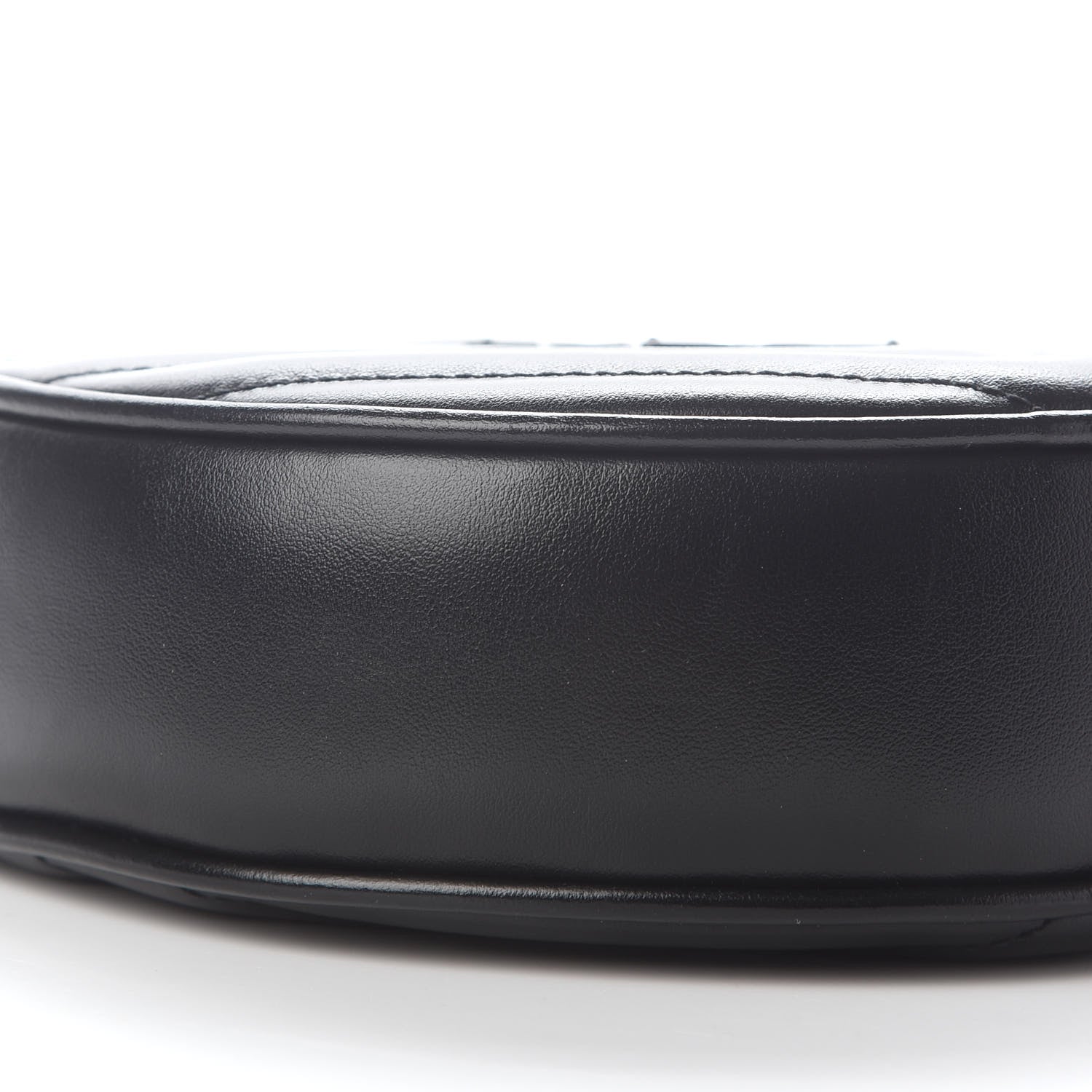 Saint Laurent Calfskin Matelasse Chevron Round Vinyle Camera Bag Black 8 of 9
