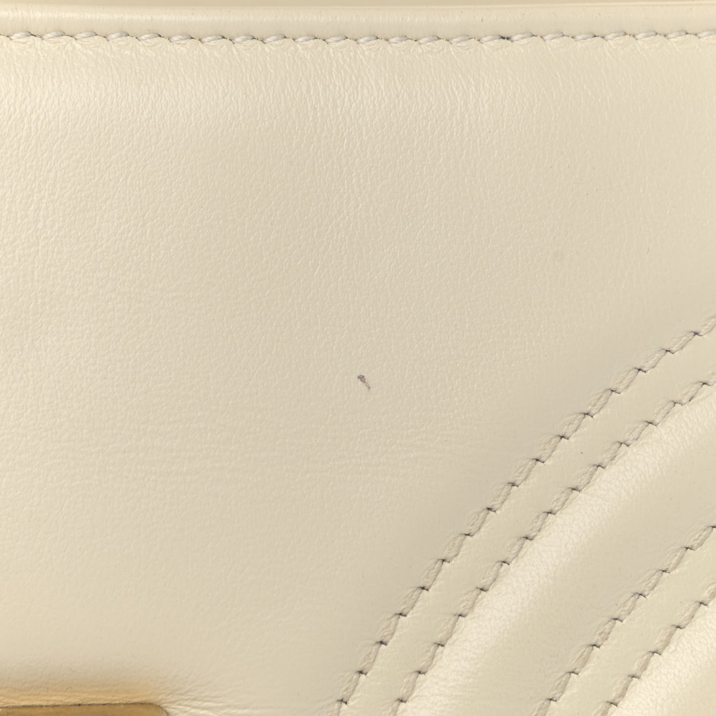 Calfskin Matelasse Mini GG Marmont Shoulder Bag White