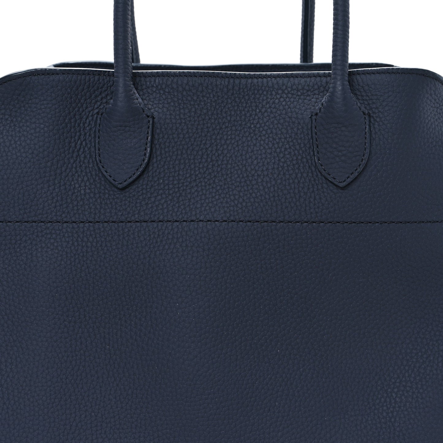 Matte Grained Calfskin Soft Margaux 15 Marine
