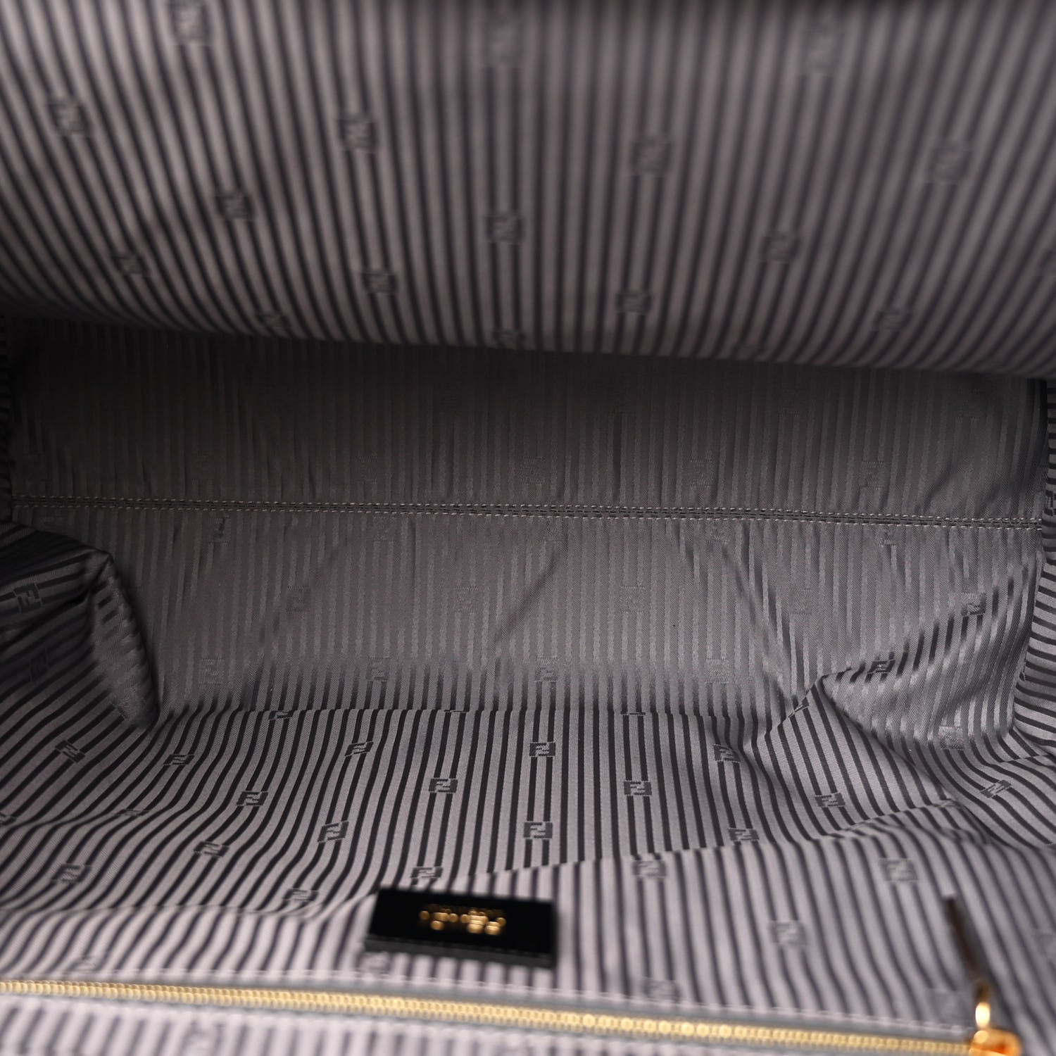 Fendi Vitello Large 2Jours Tote Grigio Grigio Chiaro 5 of 11