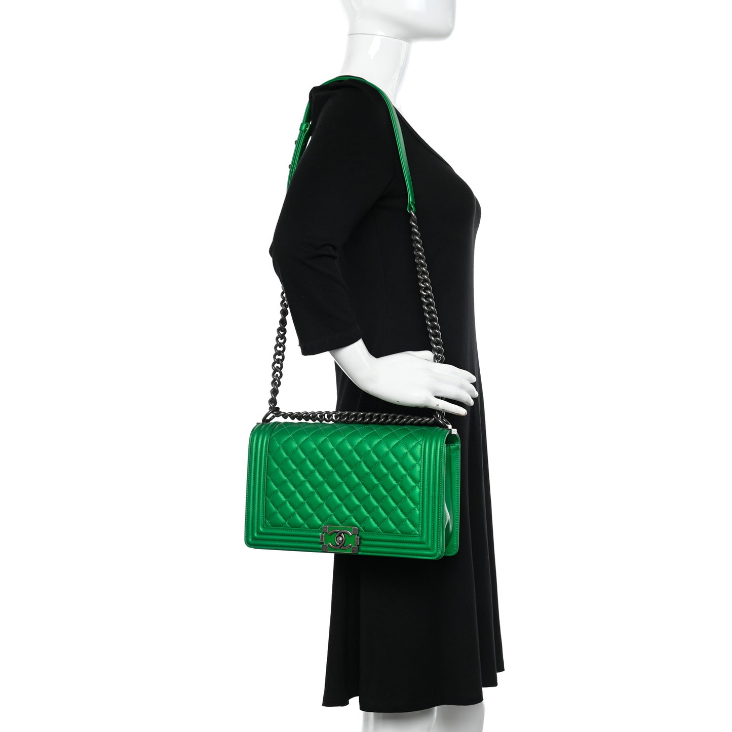 Metallic Calfskin Quilted New Medium Boy Flap Green