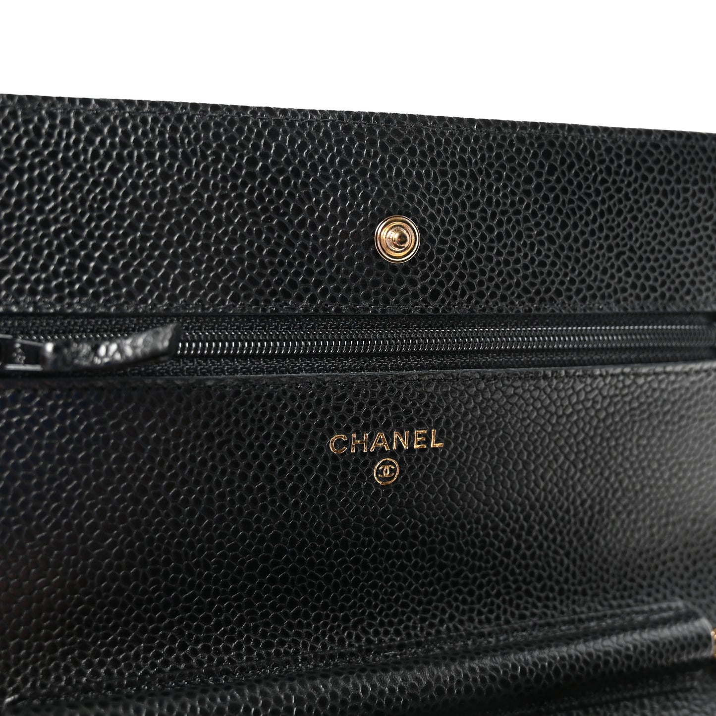 Caviar Quilted Wallet on Chain WOC Black