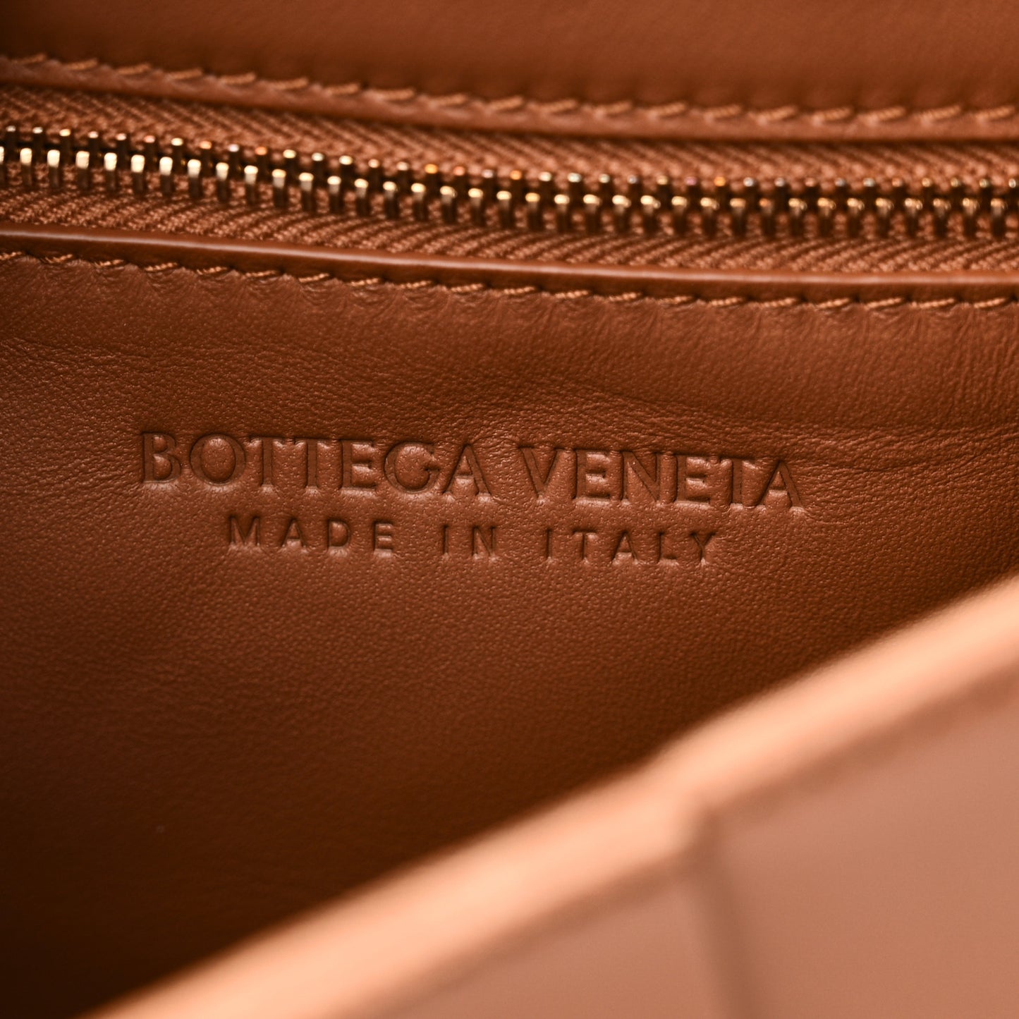 Lambskin Maxi Intrecciato Cassette Crossbody Bag Caramel