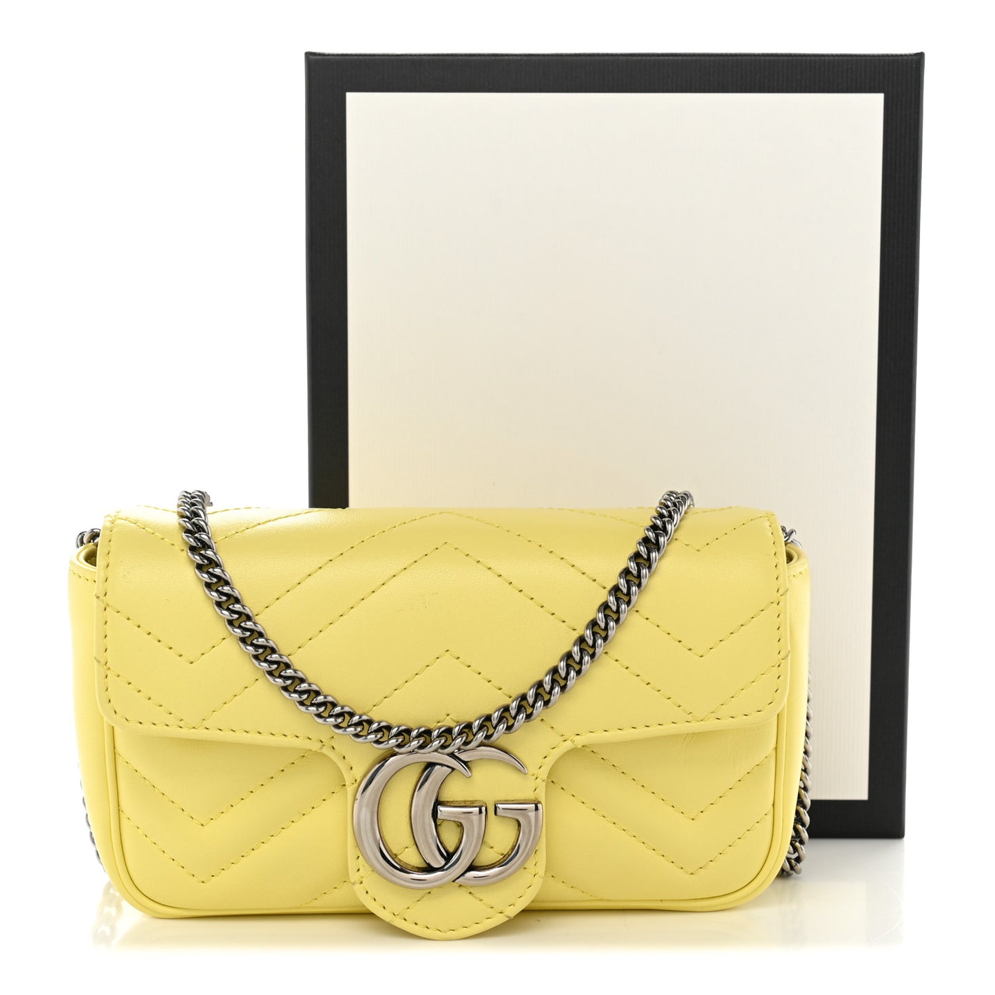 Calfskin Matelasse Super Mini GG Marmont Shoulder Bag Banana