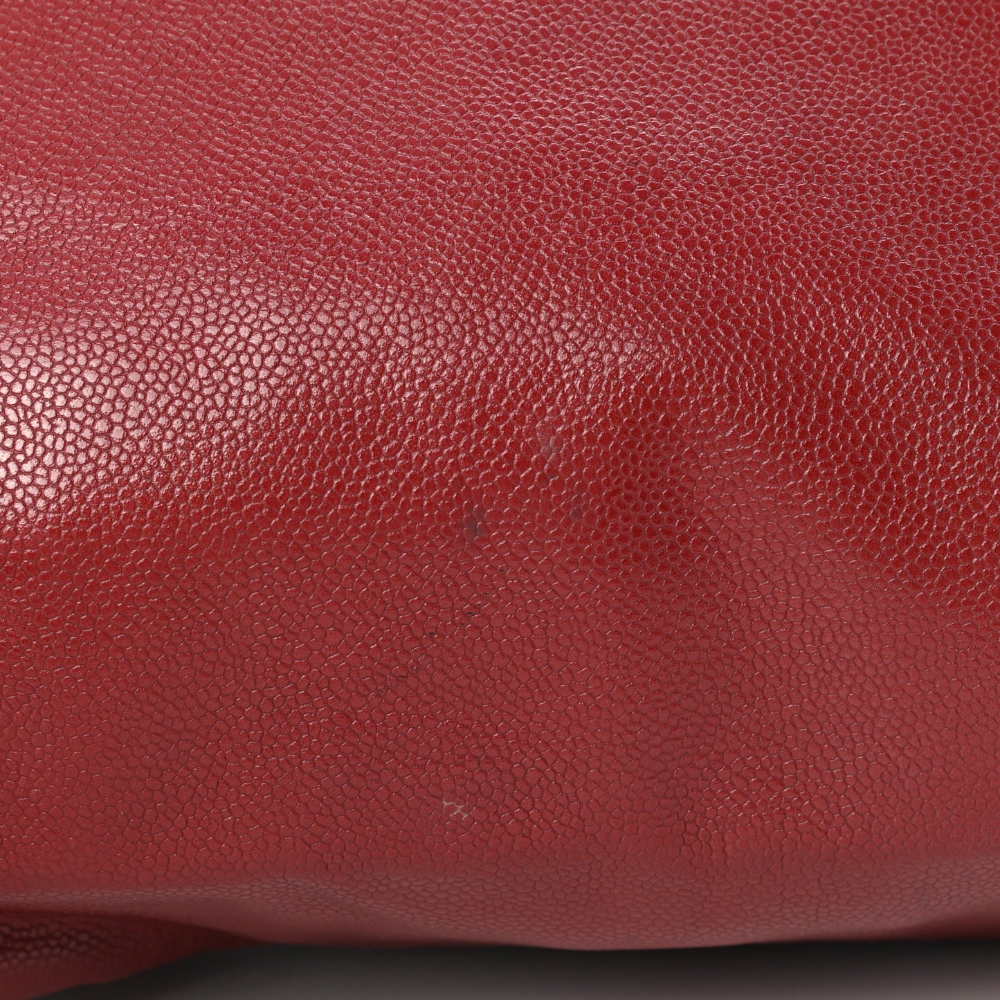 Caviar 31 CC Shoulder Bag Red