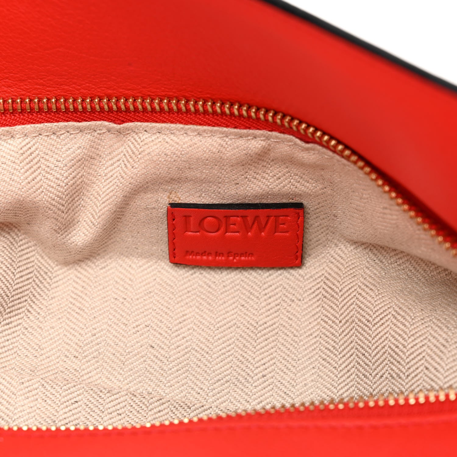 Loewe Calfskin Medium Puzzle Bag Scarlet 6 of 12