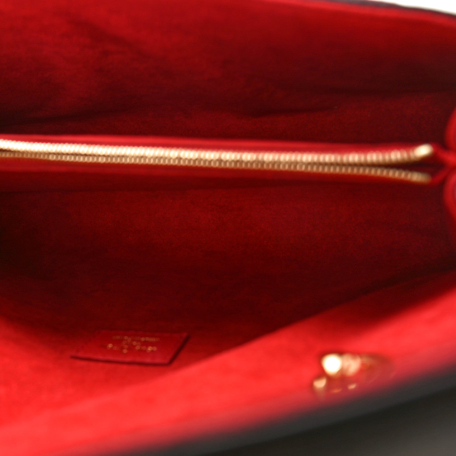 Louis Vuitton Monogram Victoire Cherry 5 of 9