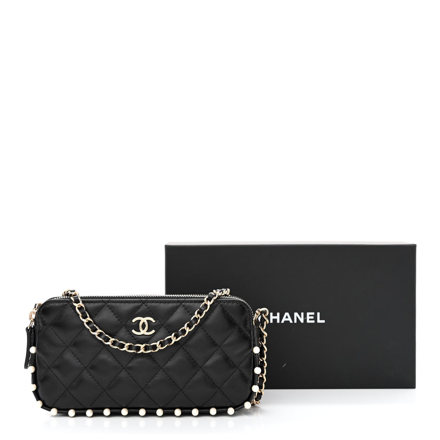 Calfskin Quilted Pearl Small Clutch With Chain Black