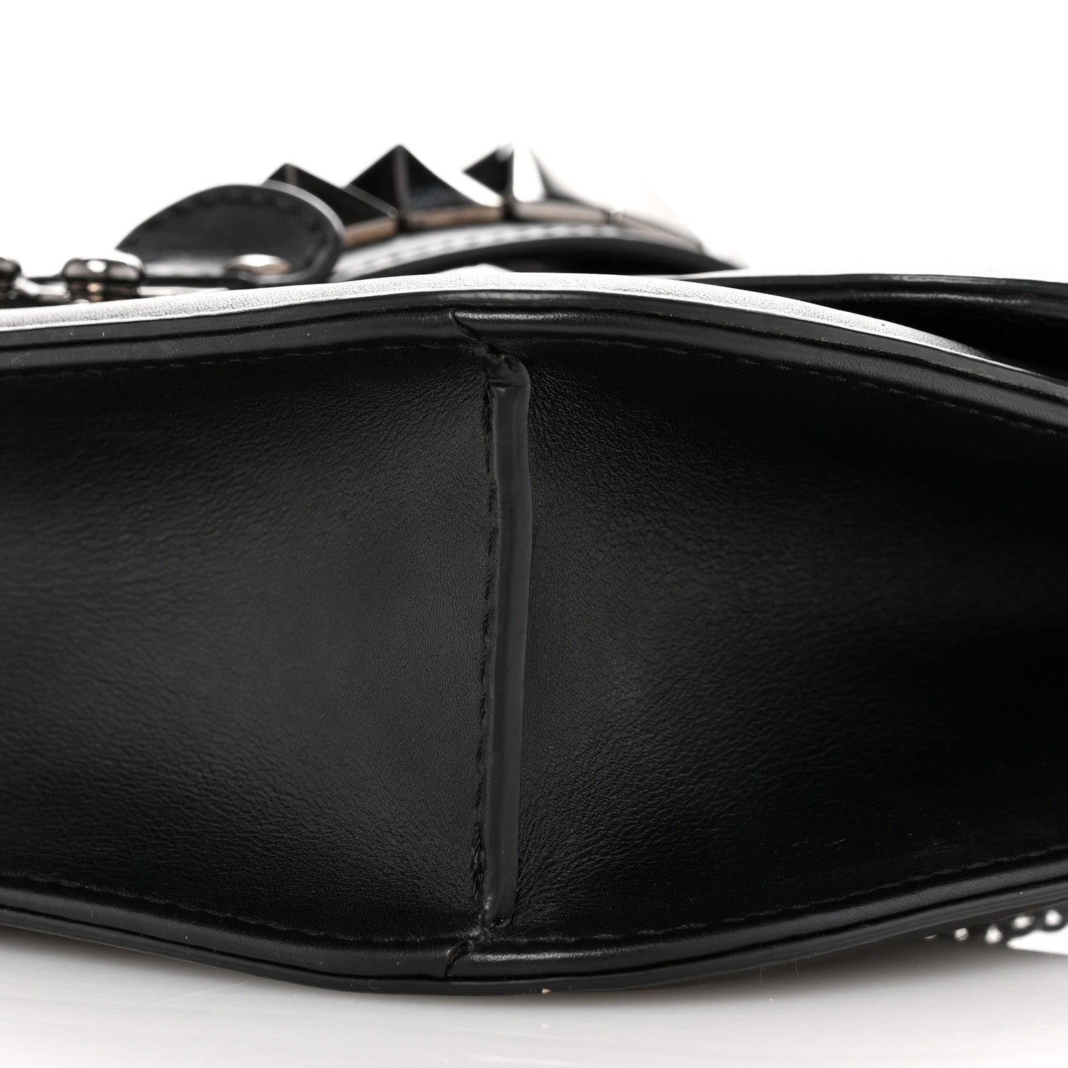 Valentino Garavani Vitello Medium Glam Lock Rockstud Flap Black 9 of 11