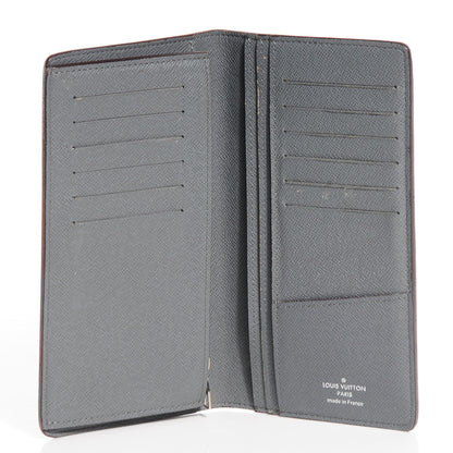 Louis Vuitton Taiga Brazza Wallet Glacier 5 of 7