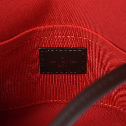 Louis Vuitton Damier Ebene Favorite MM 6 of 10
