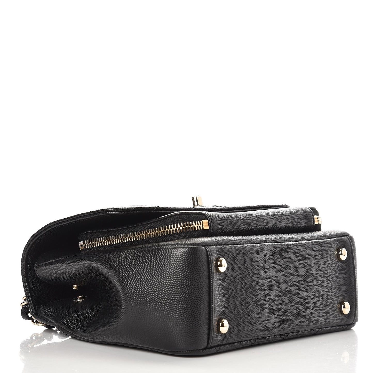 Caviar Quilted Medium Business Affinity Flap Black