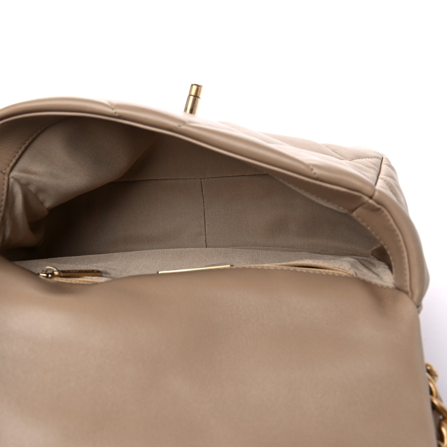 Lambskin Quilted Medium Chanel 19 Flap Dark Beige