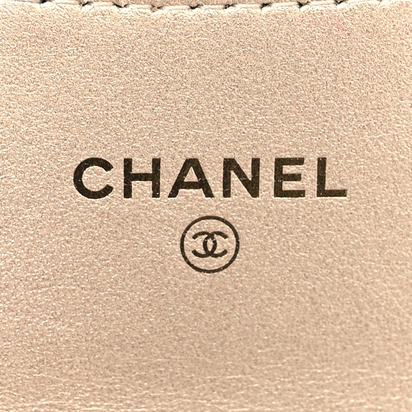 Metallic Lambskin Quilted Flap Card Holder On Chain Gold