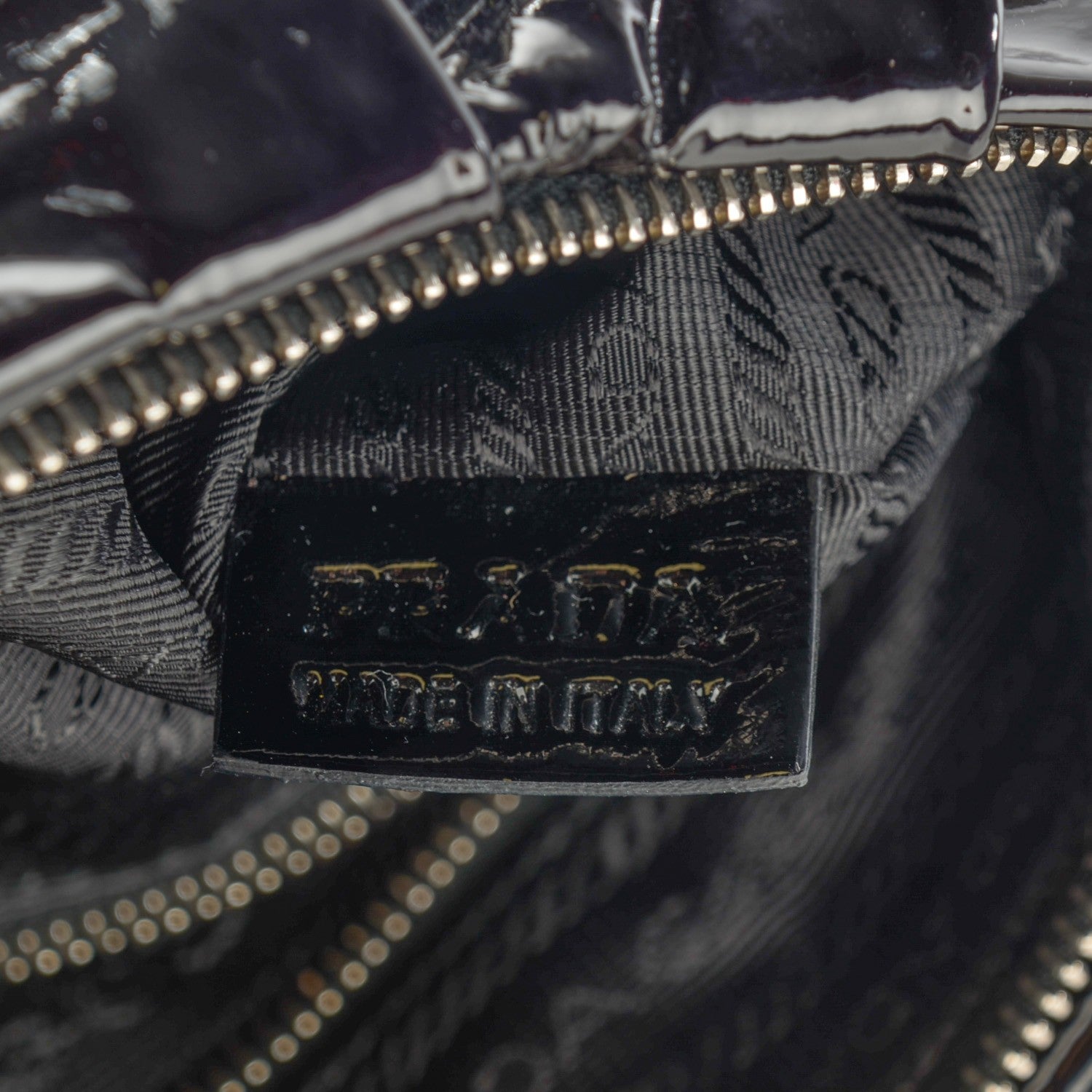 Prada Vernice Sfumata Shoulder Bag Grigio Argento 7 of 8