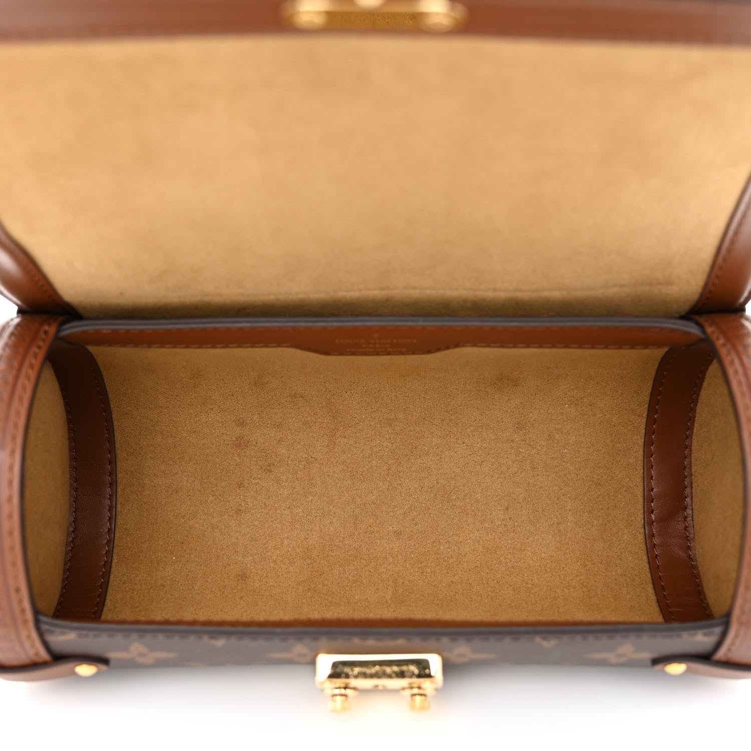 Louis Vuitton Monogram Papillon Trunk 4 of 9