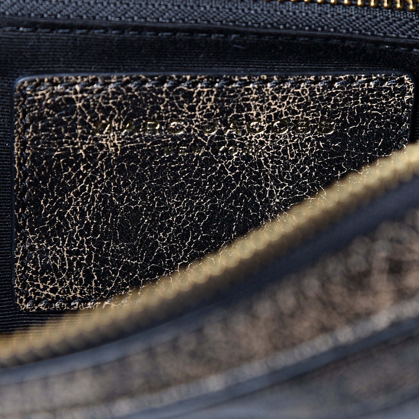 Calfskin The Box 20 Crossbody Black