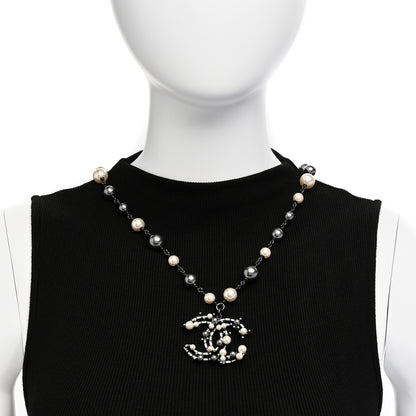 Chanel Ruthenium Pearl Baguette Crystal CC Necklace Black 2 of 5
