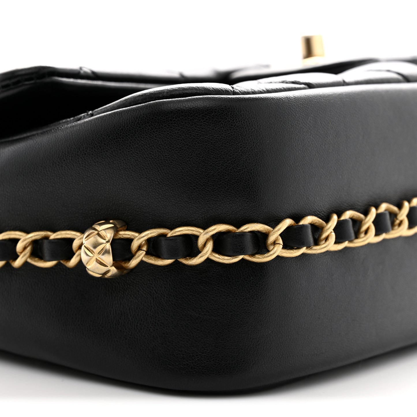 Lambskin Quilted CC Medium Dynasty Flap Black