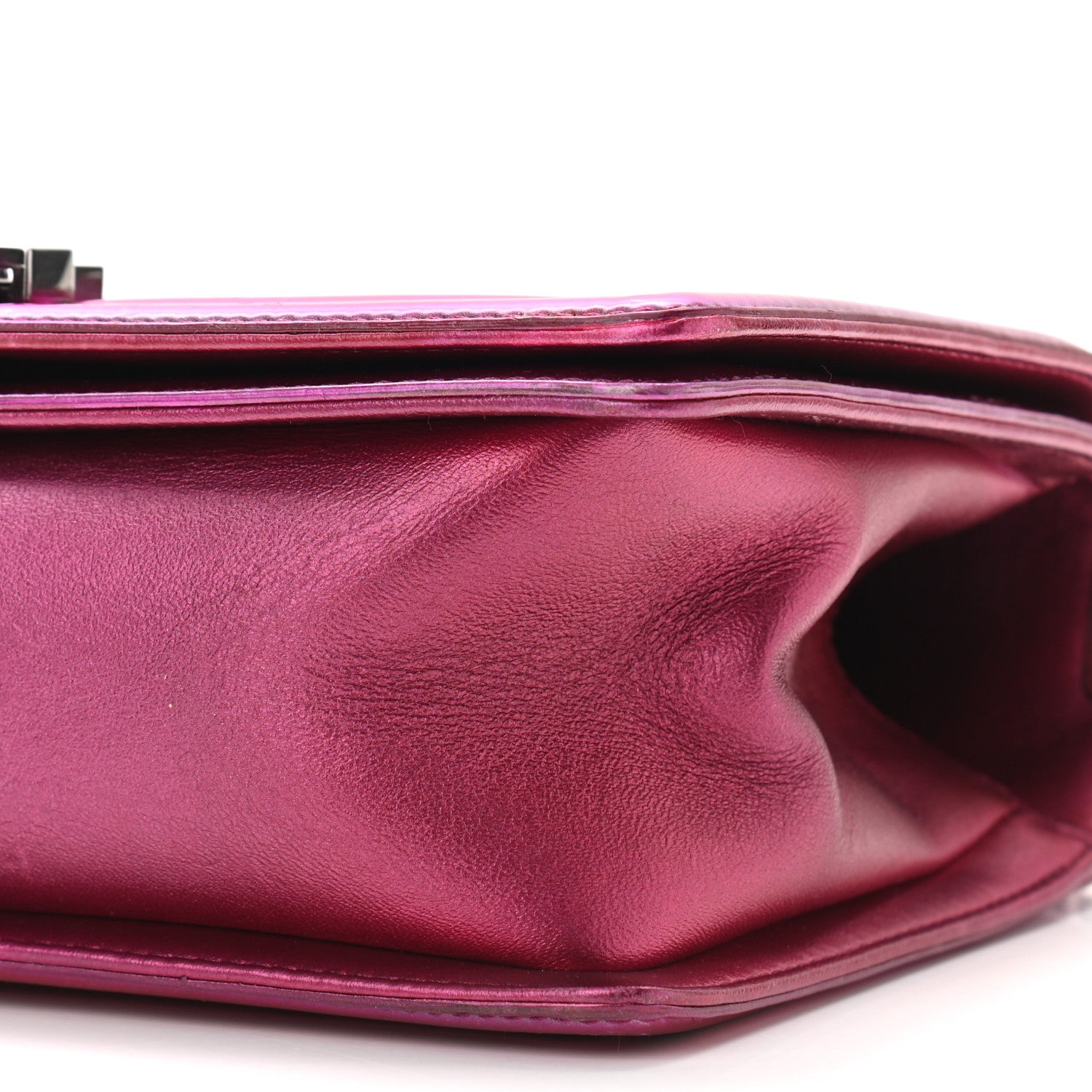 Chanel Metallic Patent Calfskin Quilted Medium Boy Flap Pink 12 of 12