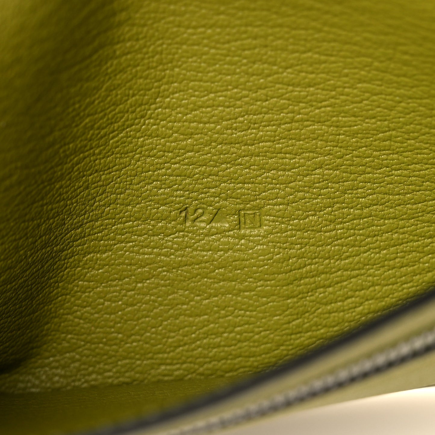 Ostrich Bearn Gusset Wallet Vert Anis